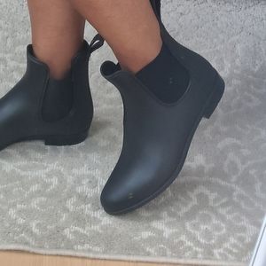 Sam Edelman water boots.